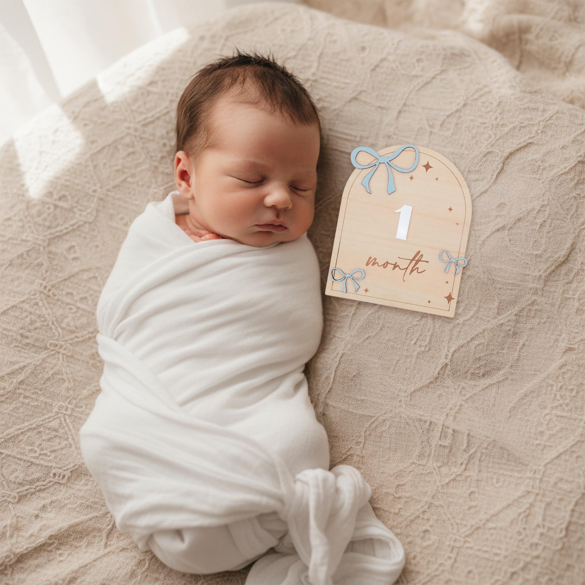 Wooden Baby Milestone Signs 1–12 Months | Monthly Photo Props