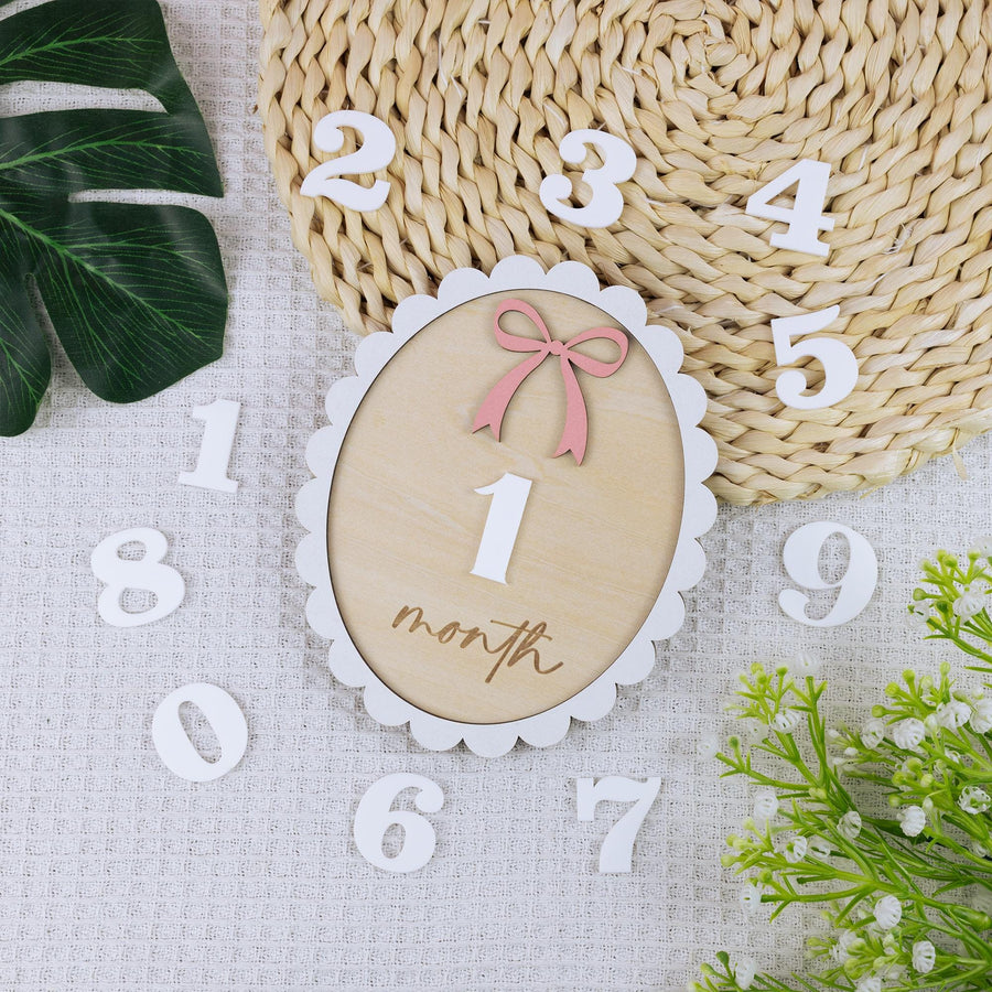 Wooden Baby Milestone Marker with Interchangeable Numbers, Baby Girl Monthly Milestone Sign, Baby Shower Gift, Baby Monthly Milestone Board