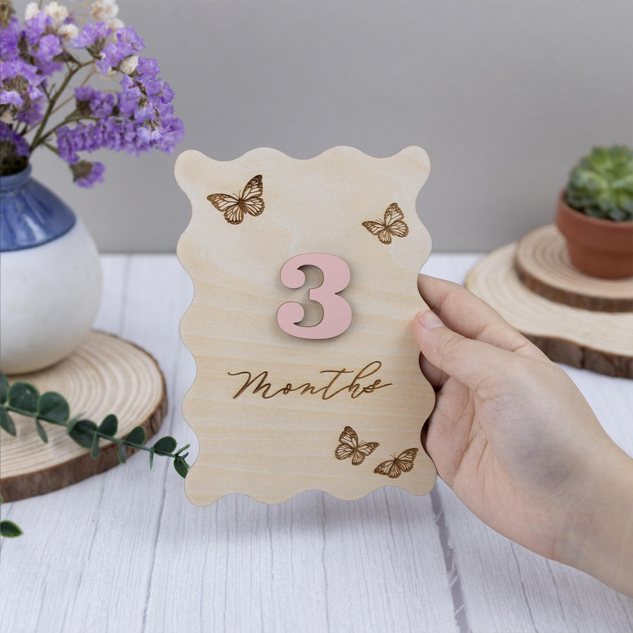 Personalized Monthly Milestones, Wooden Milestone Card, Custom Baby Shower Gift for Girls, Baby Name Sign for Hospital, Gift for Newborn