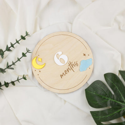 Wooden Baby Milestone Sign, Moon and Stars Monthly Marker Baby, Acrylic Cloud Baby Photo Prop,Newborn Keepsake,Interchangeable Milestone Set