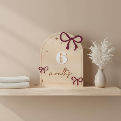 Wooden Baby Milestone Arch Sign with Interchangeable Numbers 1–12