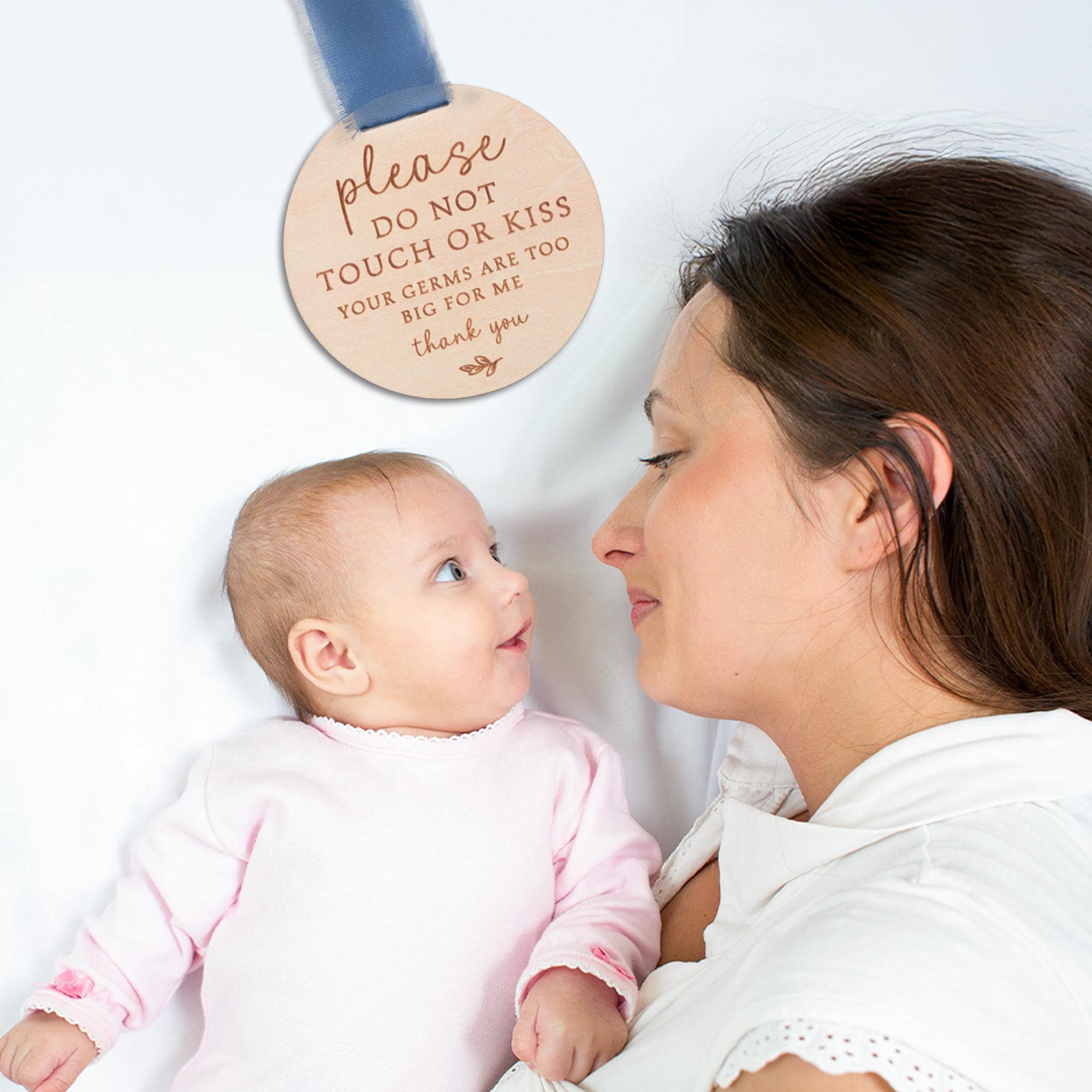 Please Do Not Touch or Kiss Sign, Baby Car Seat Sign No Touching, Gift For New Parents, Baby Shower Gift, Baby Keepsake Gift, Newborn Sign