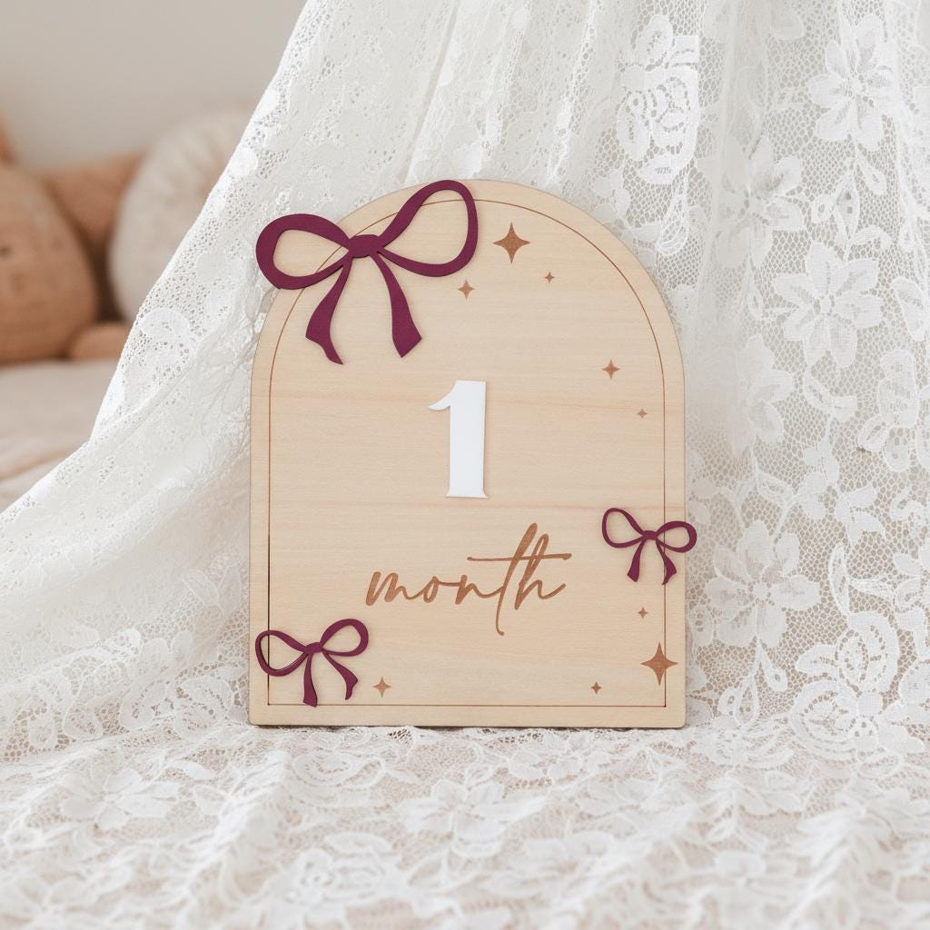 Wooden Baby Milestone Arch Sign with Interchangeable Numbers 1–12