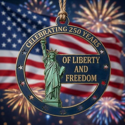 USA 250 Years Liberty Ornament, Semiquincentennial Gift, 1776-2026 Statue of Liberty Decor, America 250 Wooden Milestone Gift