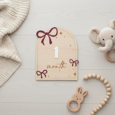 Wooden Baby Milestone Arch Sign with Interchangeable Numbers 1–12