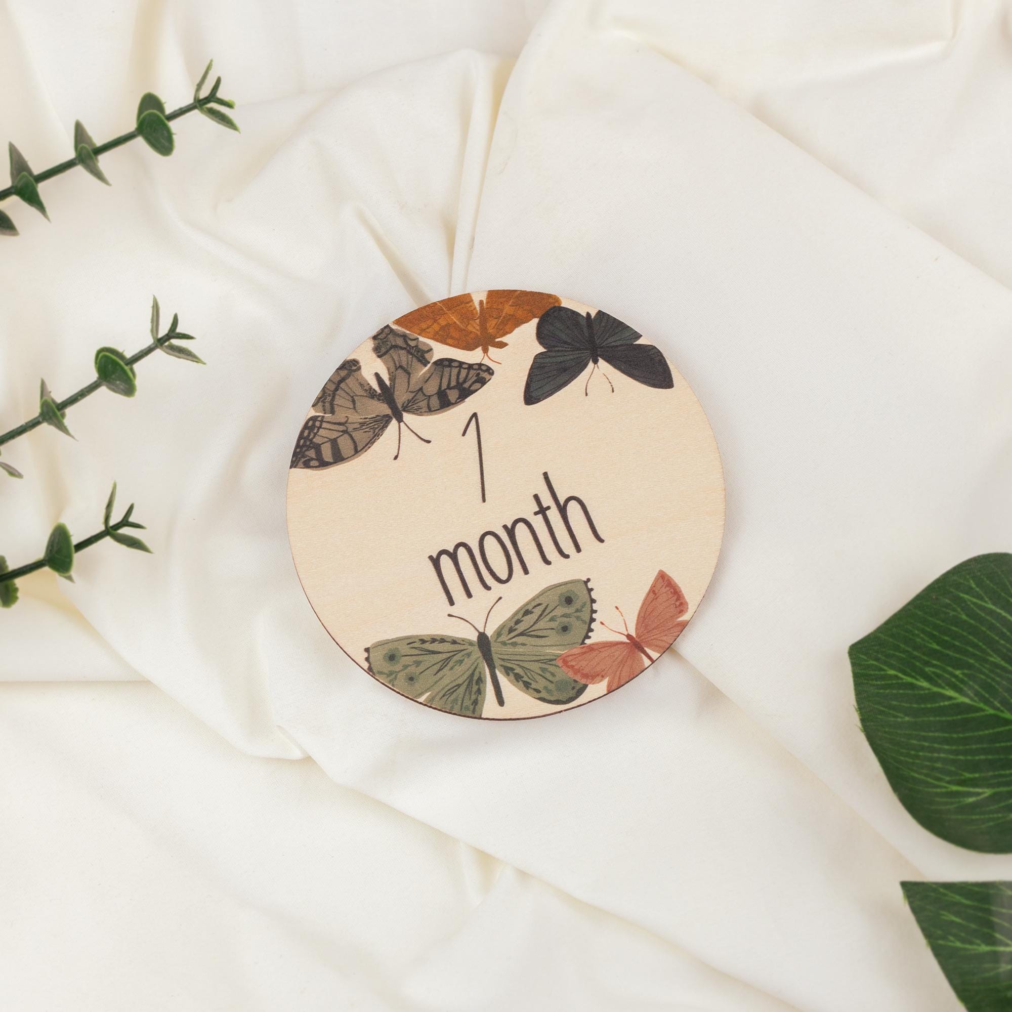 Butterfly Baby Milestone, Wooden Monthly Milestone, Boho Newborn Keepsake,Baby Girl Milestone Set,Baby Milestone Photo Props,Milestone Card