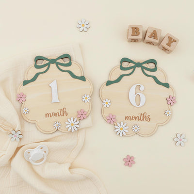 Wooden Baby Milestone Photo Props with Numbers 1–12 Months