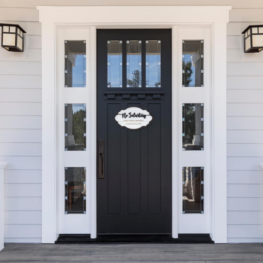 No Soliciting Sign, Do Not Ring the Door Bell, Do Not Knock Sign, Funny Door Sign, Door Hanger Sign, Black and White Sign, Door Bell Sign