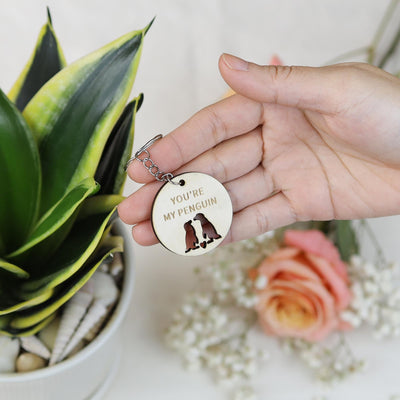 Penguin Keychain Gift: Valentine's Day Boyfriend Girlfriend Plywood Keychain