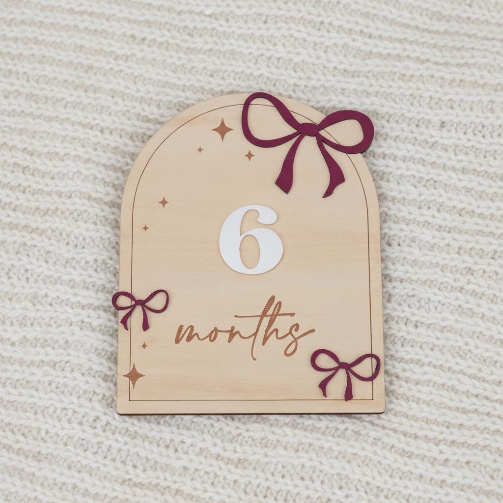 Wooden Baby Milestone Arch Sign with Interchangeable Numbers 1–12