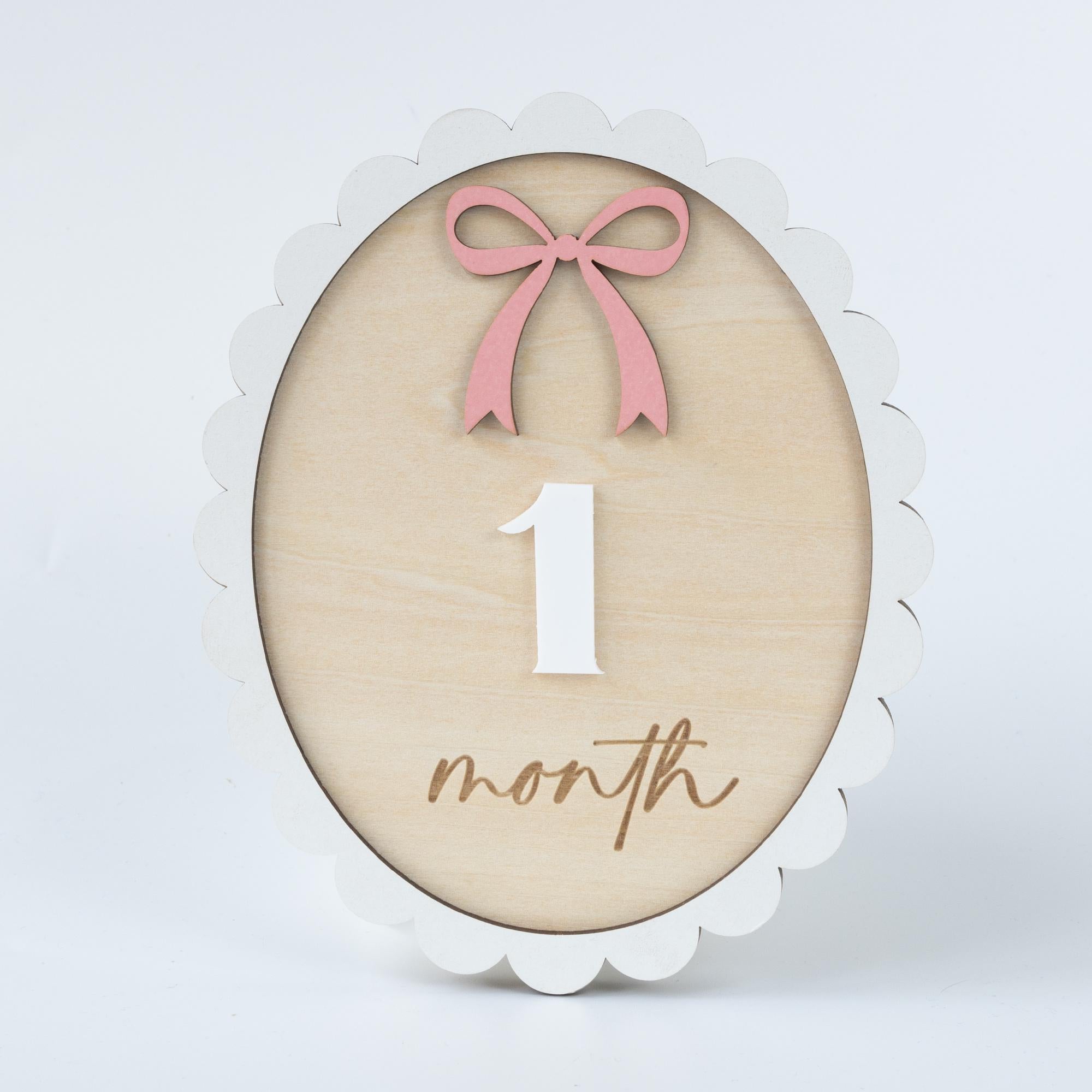 Wooden Baby Milestone Marker with Interchangeable Numbers, Baby Girl Monthly Milestone Sign, Baby Shower Gift, Baby Monthly Milestone Board