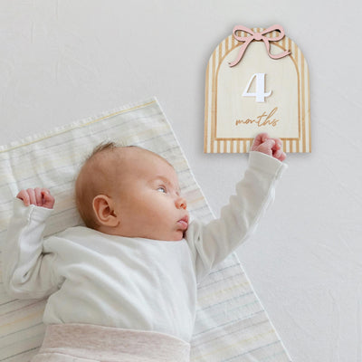 Wooden Baby Monthly Milestone Sign, Pink Bow Baby Girl Milestone Marker, Baby Photo Prop, Baby Girl Month Milestone, Baby Keepsake Sign