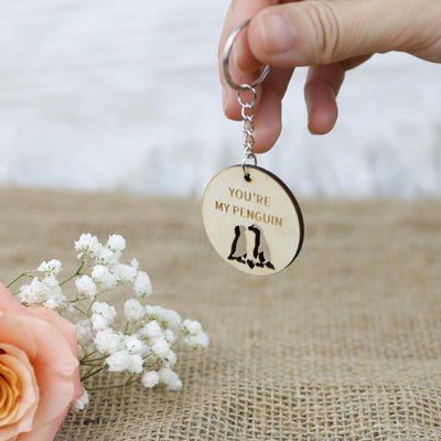Penguin Keychain Gift: Valentine's Day Boyfriend Girlfriend Plywood Keychain