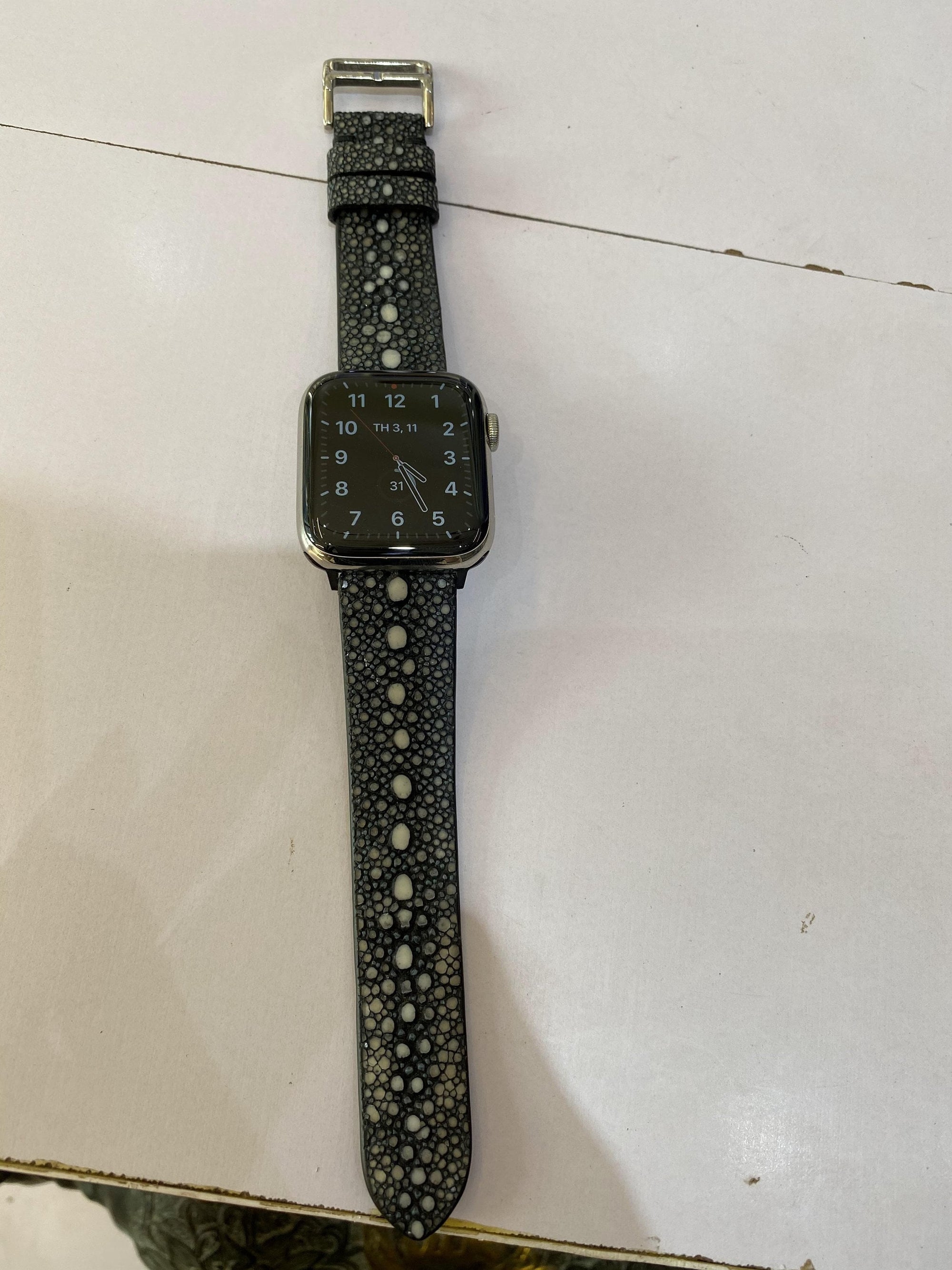 Handmade Stingray Leather Apple Watch Band: Custom Sizes