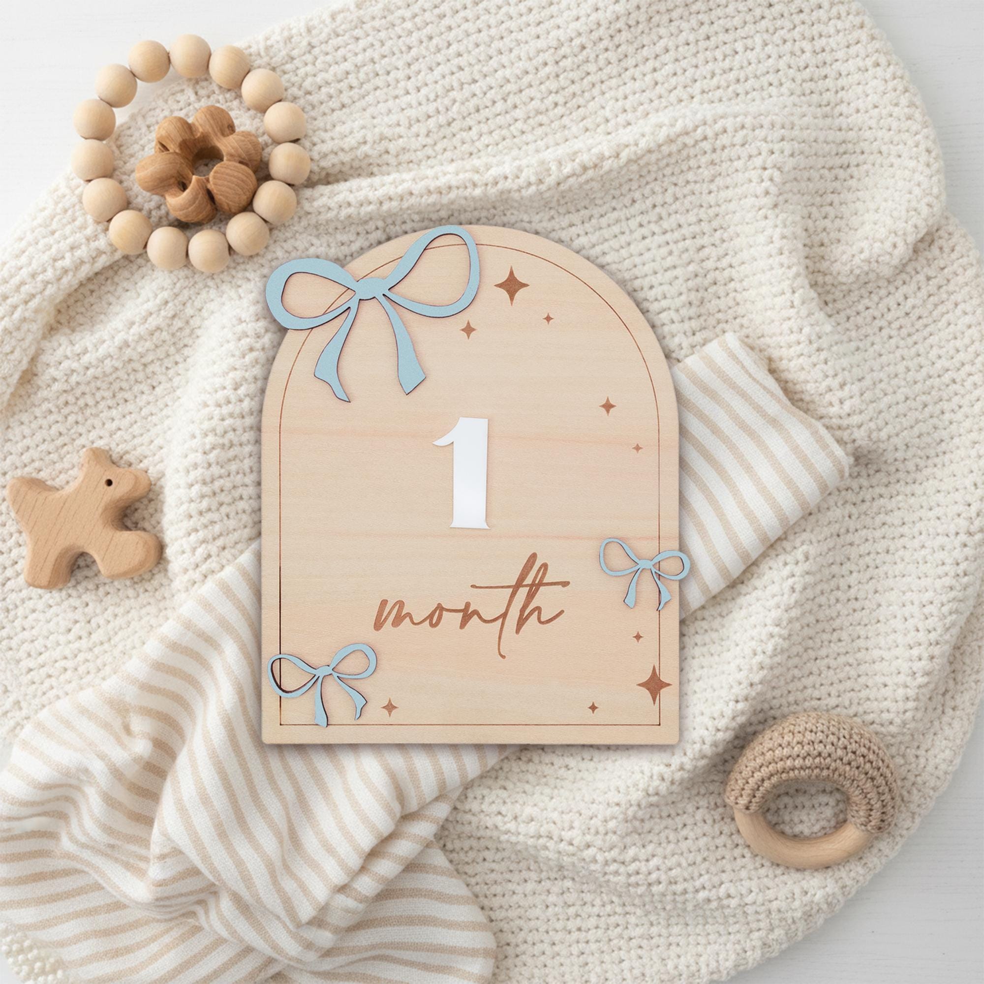 Wooden Baby Milestone Signs 1–12 Months | Monthly Photo Props