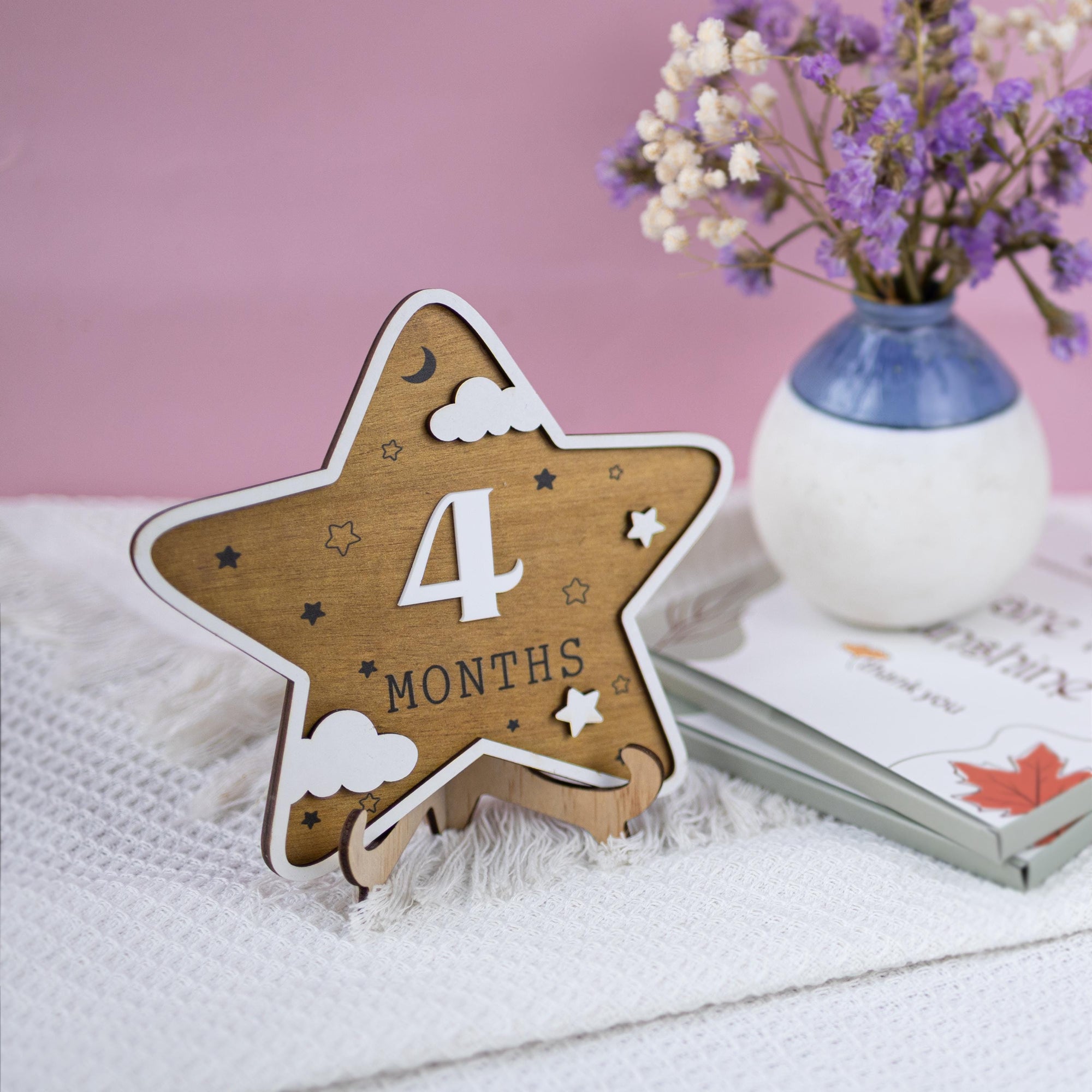 Baby Monthly Milestone Marker, Scalloped Monthly Baby Milestone Disc, Newborn Infant Month Prop, Baby Shower Gift, Night Sky Baby Photo Prop