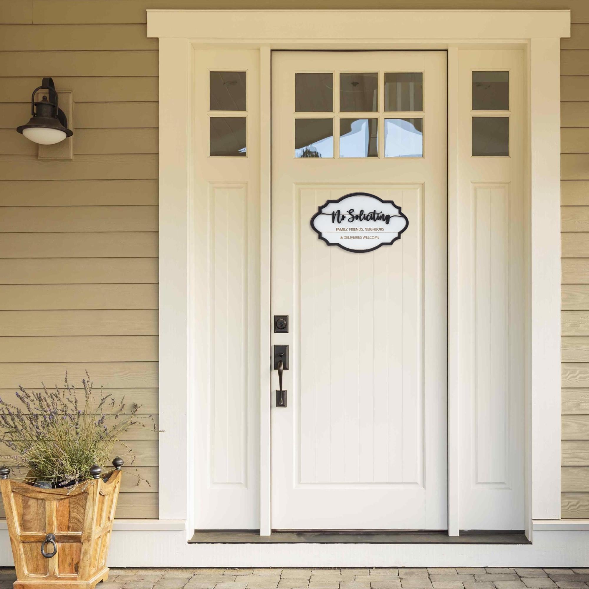 No Soliciting Sign, Do Not Ring the Door Bell, Do Not Knock Sign, Funny Door Sign, Door Hanger Sign, Black and White Sign, Door Bell Sign