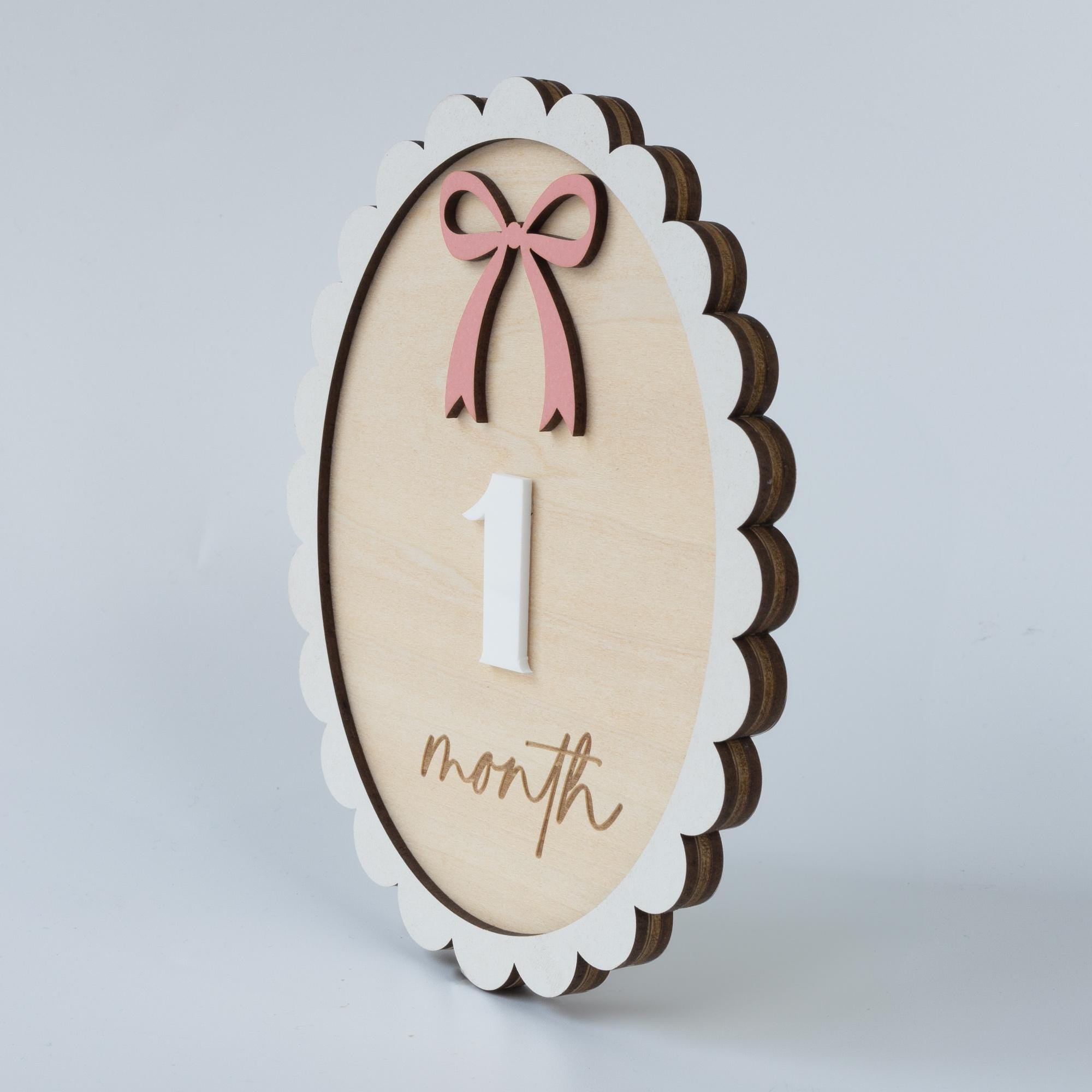 Wooden Baby Milestone Marker with Interchangeable Numbers, Baby Girl Monthly Milestone Sign, Baby Shower Gift, Baby Monthly Milestone Board