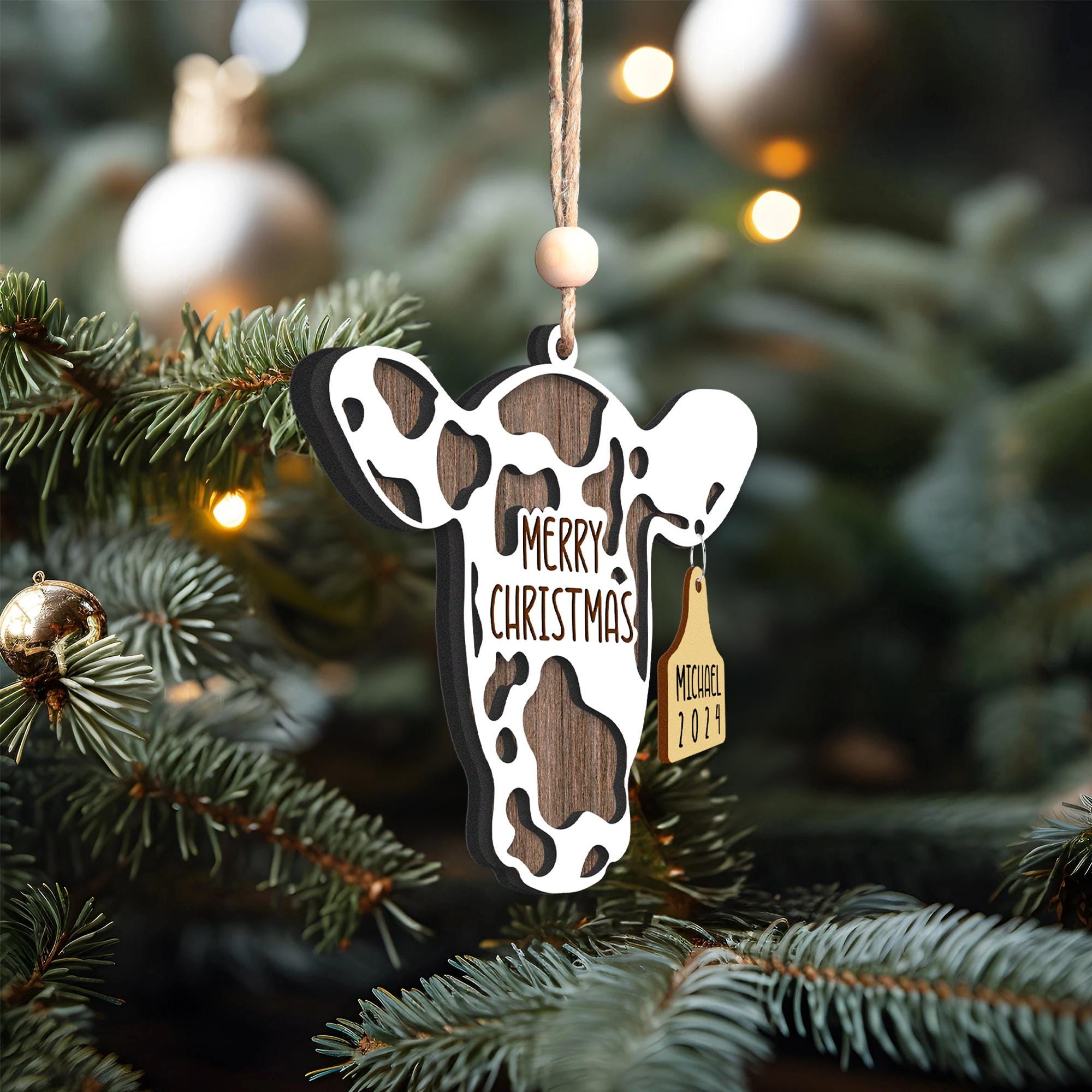 Personalized Cow Head Christmas Ornament - Custom Wooden Farm Animal Holiday Decor - Rustic Dairy Gift